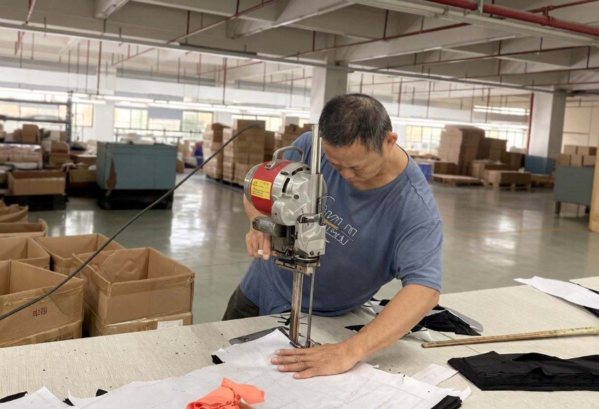 OEM apparel mass production and manufacturing process