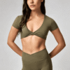 Custom Twist Front Yoga Crop Top OEM ODM Women's Activewear
